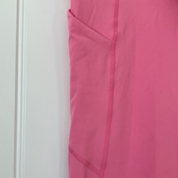 Fabletics Oasis PureLuxe Bright Pink Capri Leggings - Picture 4 of 5